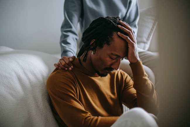Compreendendo a Depressão Masculina e a importância de tocarmos neste assunto.